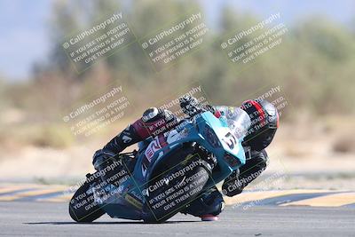 media/Nov-01-2025-CVMA (Sat) [[fc0f7531b8]]/Race 4-500-400-350 Supersport/